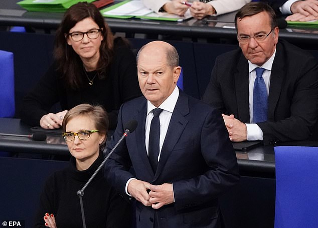 German Chancellor Olaf Scholz announced that his country would send Leopard 2 tanks to Ukraine