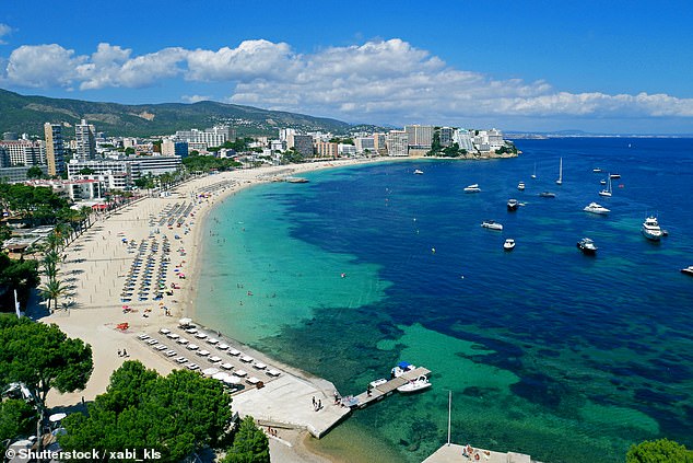 The alleged criminal gang was accused of targeting all-inclusive hotels in Majorca with the bogus claims