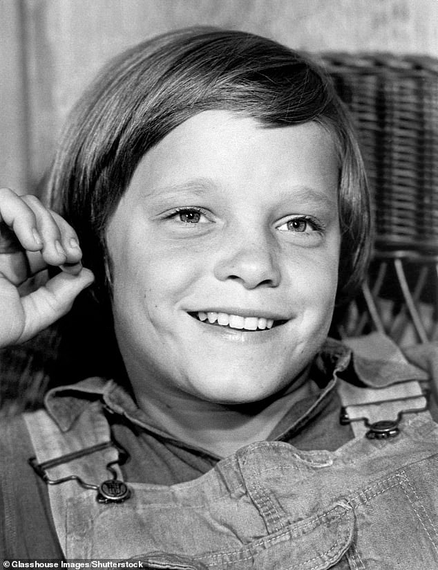 The actor was seen in a promotional image of the 1975 series The Family Holvak