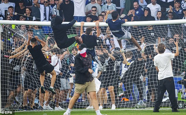 1674707314 965 Melbourne Victory A league fan group responsible for pitch invasion announce