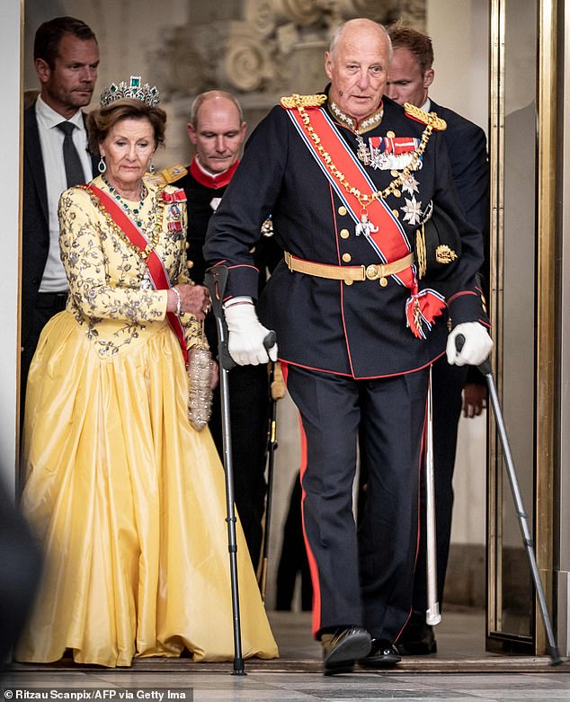 Durek, 48, took to TikTok in a live broadcast earlier this month to comment on Prince Harry's recent praise of the Dutch Royal House and the Norwegian Royal Family for their work to combat racism and address unconscious bias. .  In the image, King Harald V of Norway and Queen Sonja in September 2022