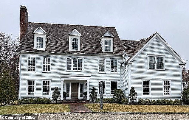 Cheney's sprawling home in New Canaan, Connecticut.  The property has an estimated value of $3.5 million.