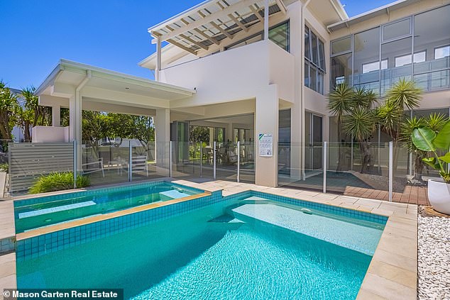 Located minutes from the beach in Kingscliff, 25 miles south of the Gold Coast, the beautiful resort-style split-level complex features four bedrooms and three bathrooms.