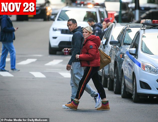 The secret lovers didn't spend Thanksgiving together, but they wasted no time getting together, when they were photographed traveling back and forth between Manhattan apartments on November 28.