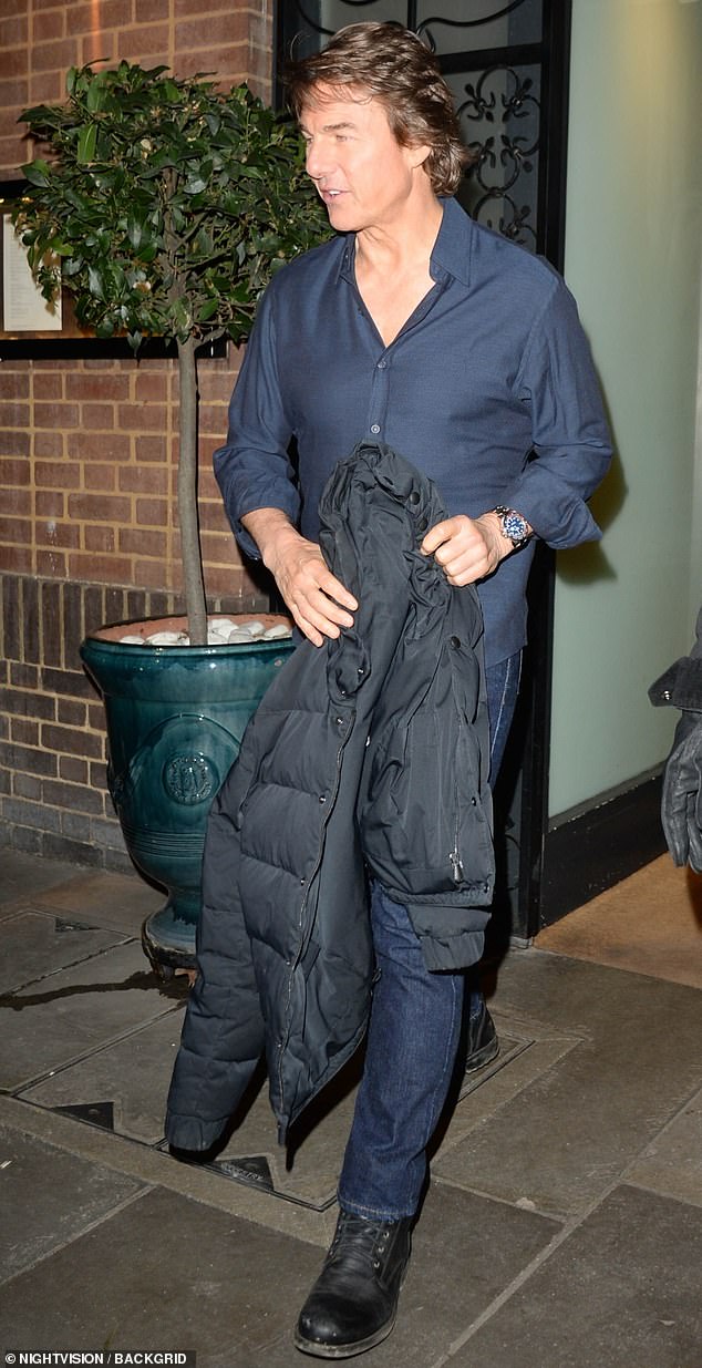 Tom Cruise sports a £31k Rolex watch as he steps out for a fancy dinner ...