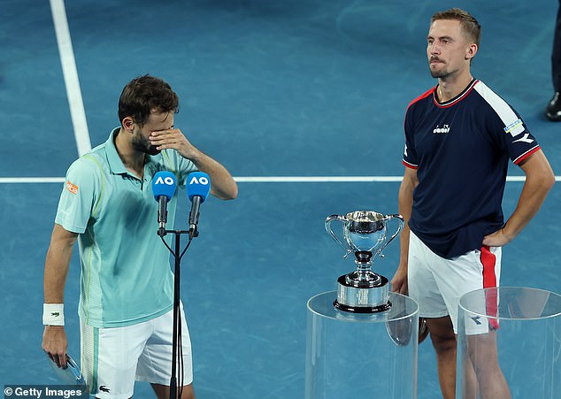 Hugo Nys (left) and Jan Zielinski (right) were overwhelmed with emotions after the match.