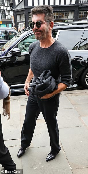 Delgado: Simon Cowell continued to show off his weight loss when he came out