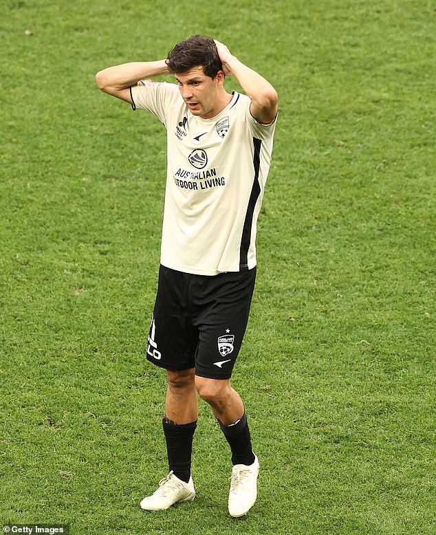 Juande's teammate and fellow Spaniard, Javi López, was visibly distraught and nearly collapsed as his friend waited for his leg to be seen.