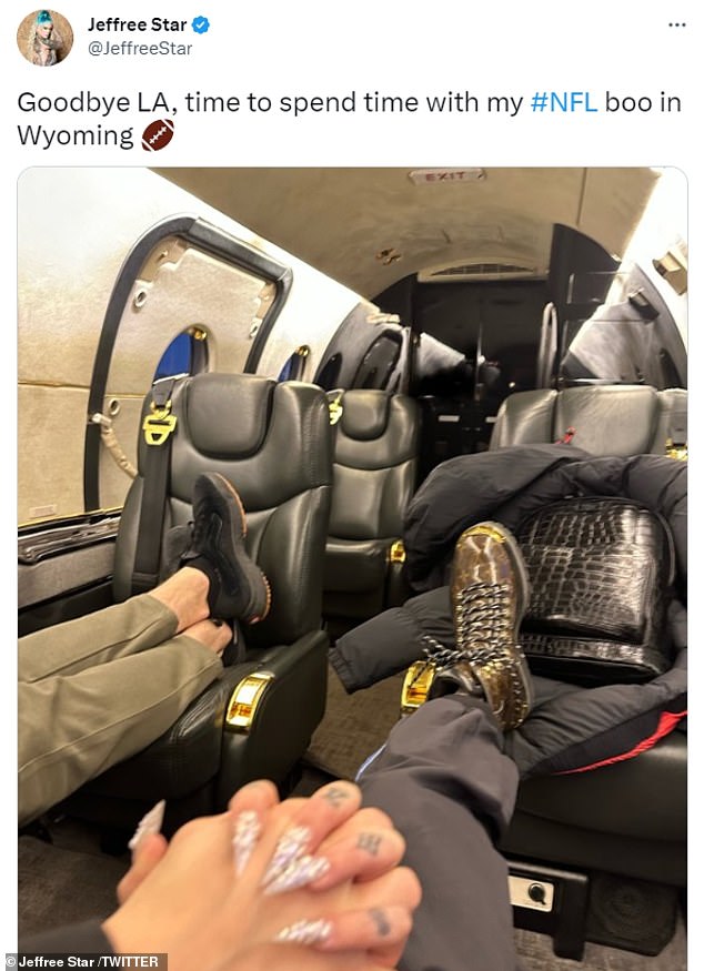 The original post Star put up on Twitter had detectives online looking for any leads that could identify the NFL player aboard the private plane.