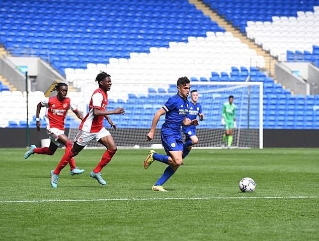 Gabriele Biancheri (in blue) will join United on an academic contract from Cardiff