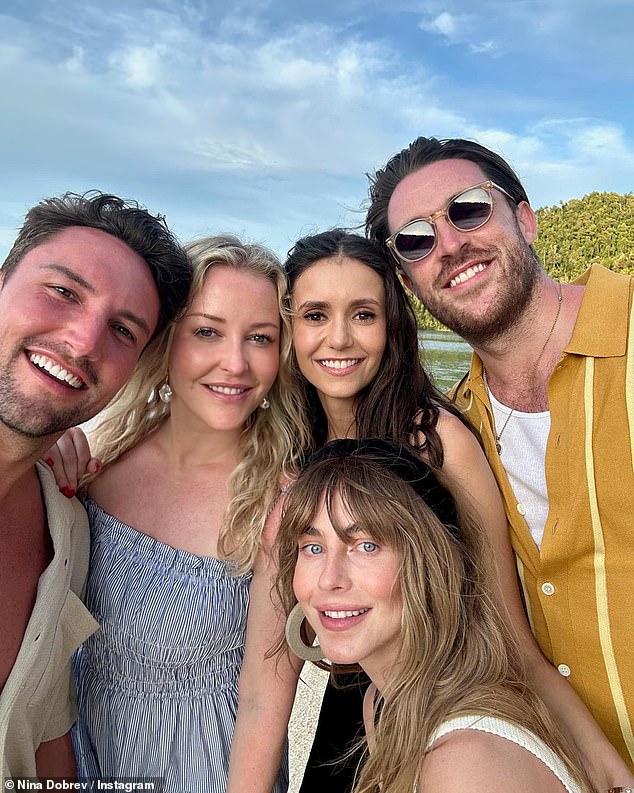 Snapshot: She also shared a beachfront snap with actor Tyler Lain, photographer Samantha Dutton, Hough, and artist Thomas Dutton.