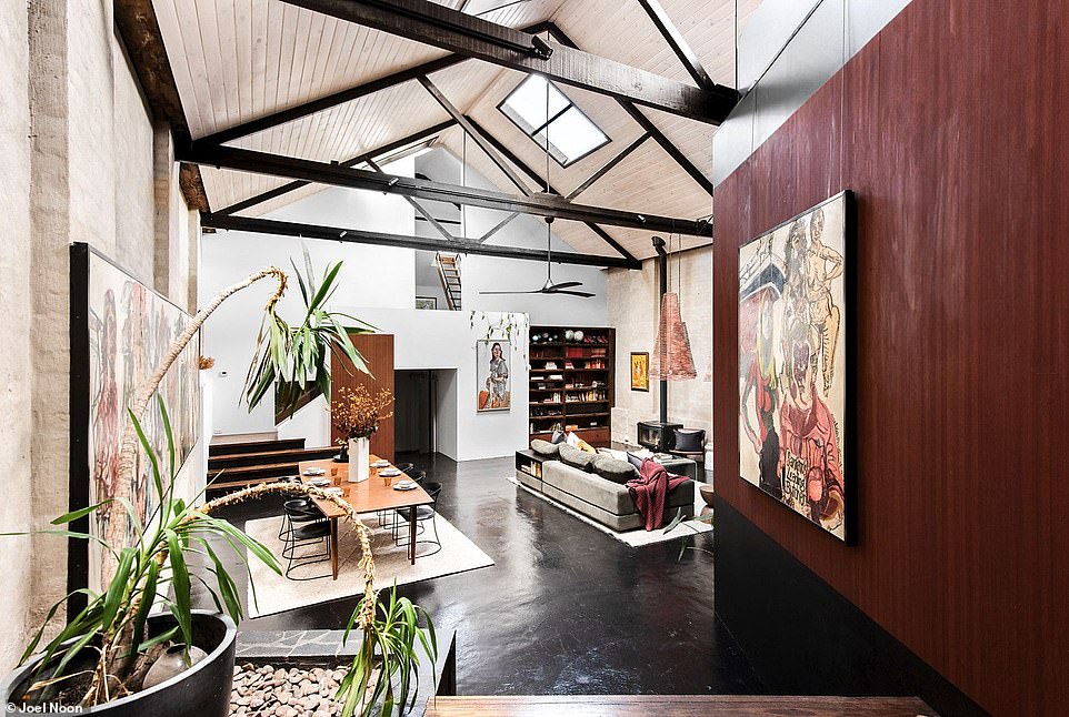 The warehouse built in the 1920s was originally a wheelie bin factory and is located in the Melbourne city center suburb of Kensington, which is just 4km north of the CBD.