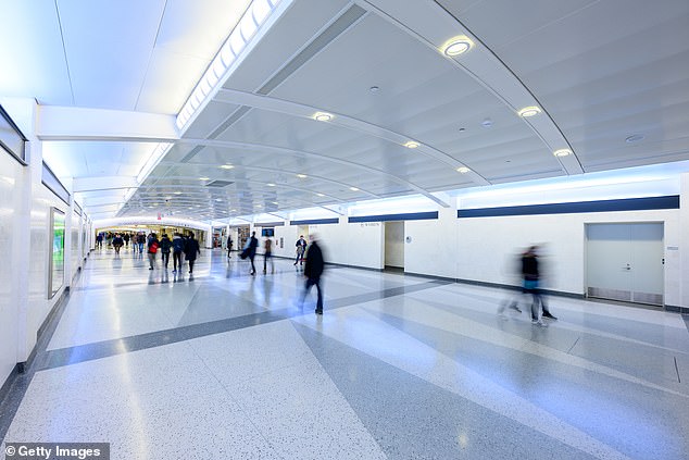 Construction of the tunnel providing access to the East Side began in 2001 and the project was initially estimated to be completed in 2009.