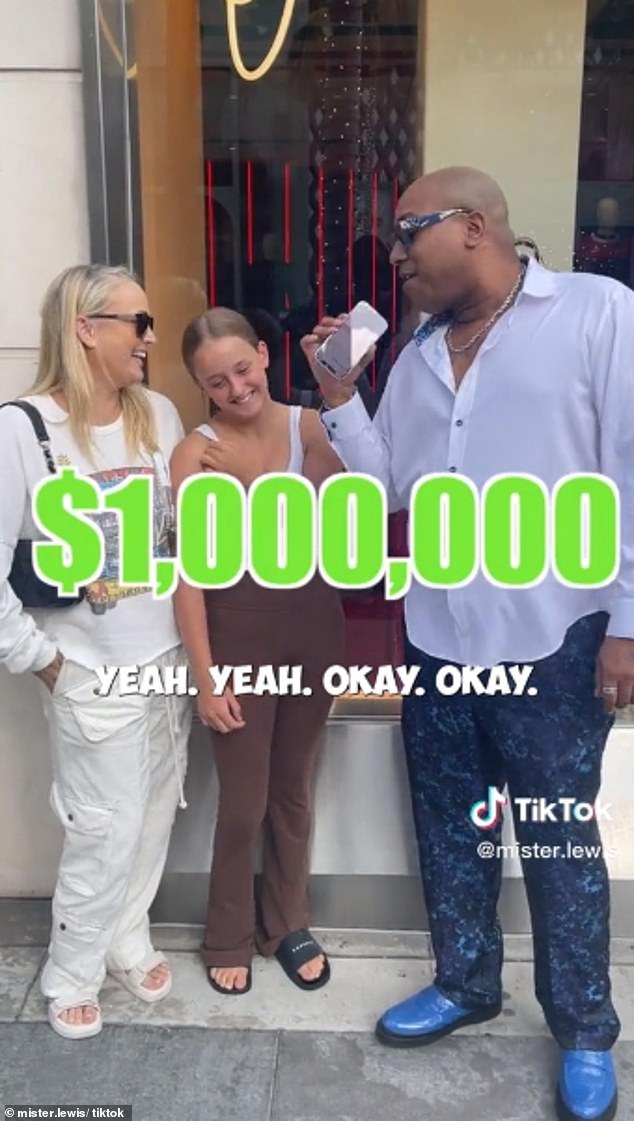 The 48-year-old KIIS FM host reluctantly agreed to go on camera because Kitty's dream was to appear in a street interview on TikTok, and was soon bombarded with a series of questions about her salary and property portfolio, but she did not give.  far away