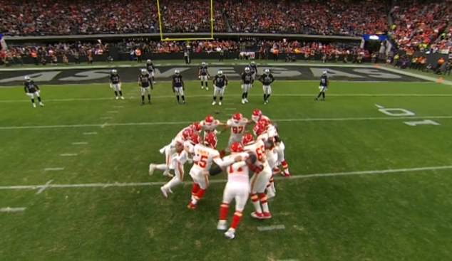 The Chiefs had a revolving meeting before a play in a 31-13 win over the Raiders on Saturday.