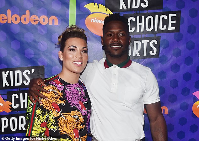 Antonio Brown posts sexually explicit picture of Chelsie Kyriss the