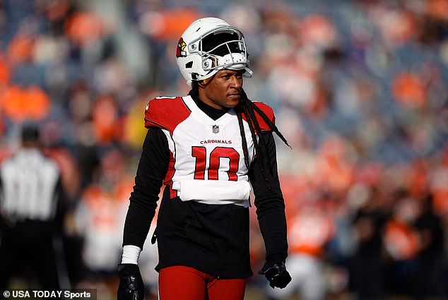 The Arizona Cardinals plan to trade professional catcher Deandre Hopkins this summer.