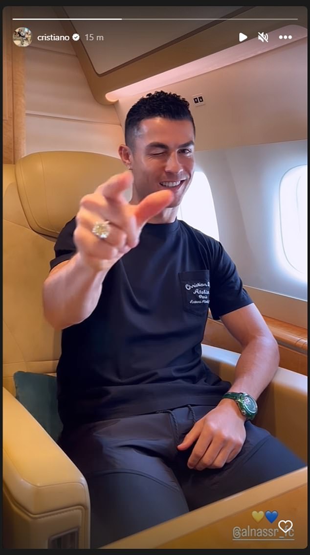 Cristiano Ronaldo sent a message to Al Nassr fans while flying to Saudi Arabia on Monday