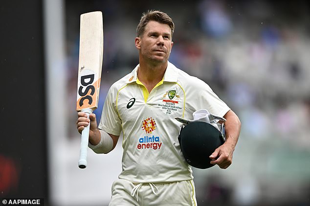 Fox Sports has signed David Warner to an eight-year deal to move into the commentary booth.