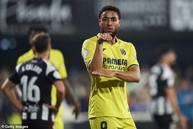 Everton are keen to sign Nottingham Forest target Arnaut Danjuma on loan from Villareal