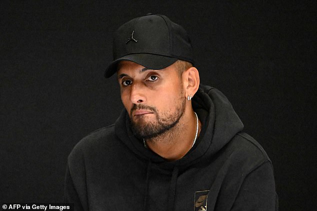 Nick Kyrgios has withdrawn from the Australian Open with a knee injury