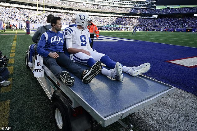 Colts quarterback Nick Foles injured his ribs after being hit by Kayvon Thibodeaux.