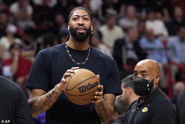 Los Angeles Lakers forward Anthony Davis is 