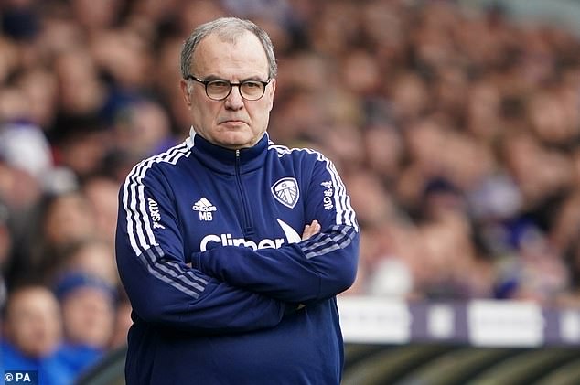 Marcelo Bielsa has told Everton that he does not want to replace Frank Lampard as manager