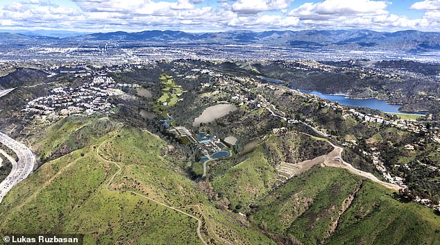 A rendering of Senderos Canyon land up for auction