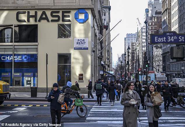 New York City's driest and warmest winter has now broken a record for the longest snowless season, surpassing the record previously set by the winter of 1972-73.