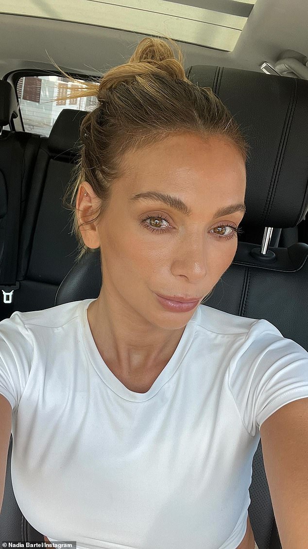 She always looks glamorous no matter what the occasion.  And now Nadia Bartel has revealed how she achieves the perfect sculpted look every day.