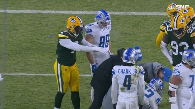 Green Bay Packers linebacker Quay Walker was ejected for shoving a Lions staff member