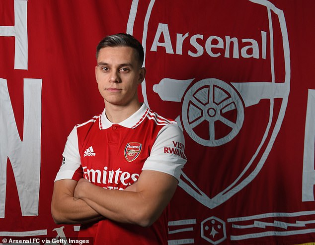 Arsenal bolstered their bid for the Premier League title by signing Leandro Trossard from Brighton