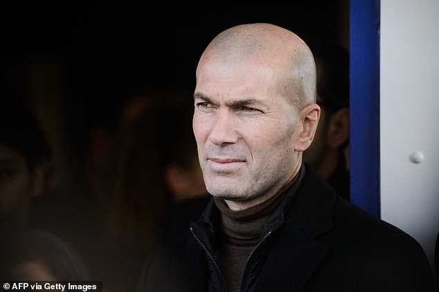 Real Madrid has defended Zinedine Zidane in an official statement on its website