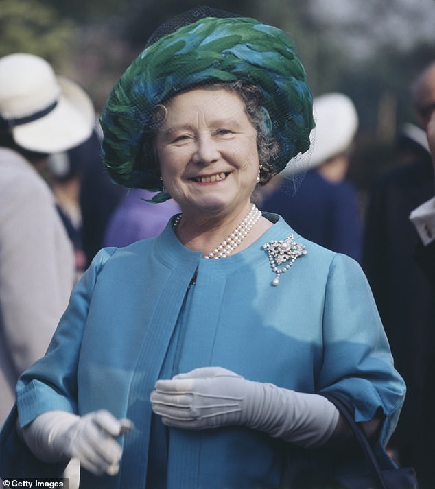 The Queen Mother visiting the Chelsea Flower Show in London, May 1971, holding her purse in her left arm