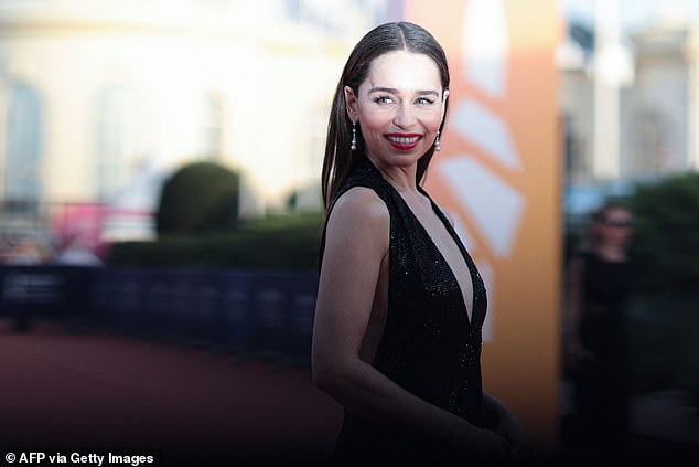 What a woman!  Emilia looked sensational as she enjoyed the red carpet before the premiere