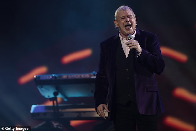 Legendary singer John Farnham announced this weekend that he would lend his classic song You're the Voice to the 'Yes' campaign