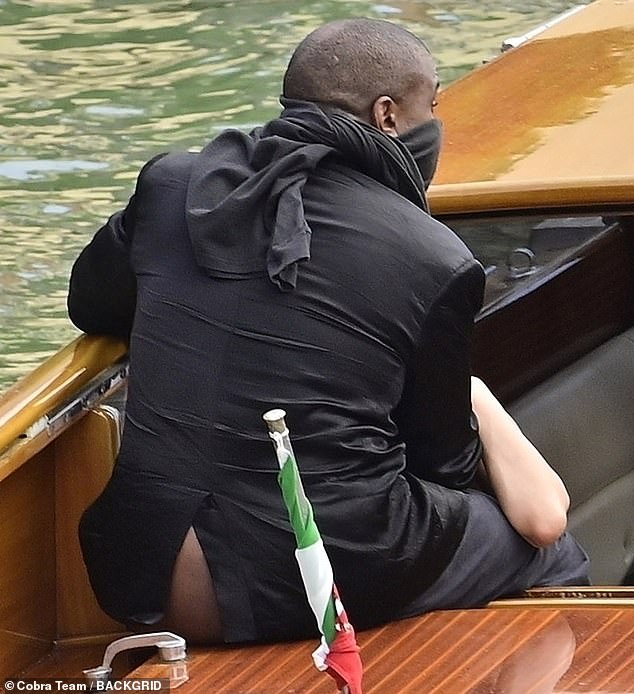 Last week, Kanye was spotted showing off his naked derriere during a very amorous boat ride with Bianca - an incident that has since sparked an investigation by Italian authorities