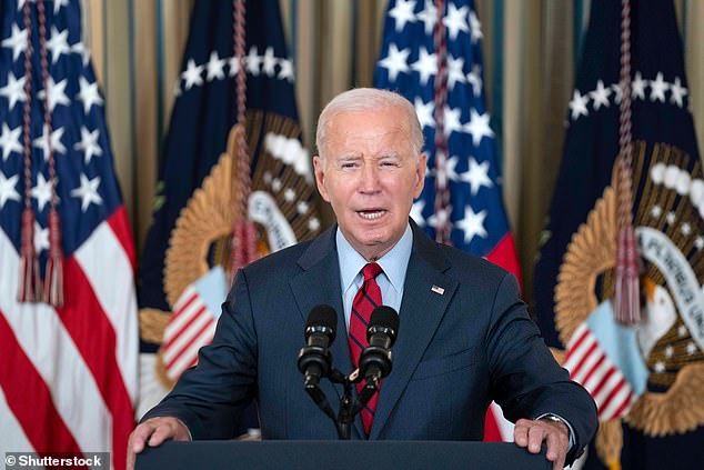 According to a new CNN poll, President Joe Biden is in close races with the entire Republican field.  He follows Donald Trump by 1 percentage point, and Nikki Haley by 6 percentage points