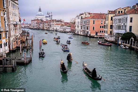 The main sights of Venice are also used;  the filmmakers spent a week shooting in the city