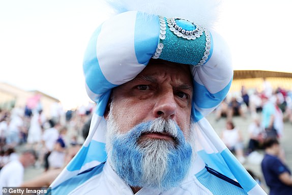 MARSEILLE, FRANCE - SEPTEMBER 09: An Argentina fan poses for a photo ahead of the Rugby World Cup France 2023 match between England and Argentina at Stade Velodrome on September 9, 2023 in Marseille, France.  (Photo by Cameron Spencer/Getty Images)