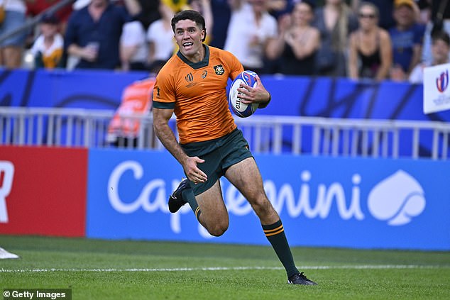 The fullback scored two tries and scored 15 points in the 35-15 win, which gave the Wallabies their first win in coach Eddie Jones' second spell at the helm of the team.