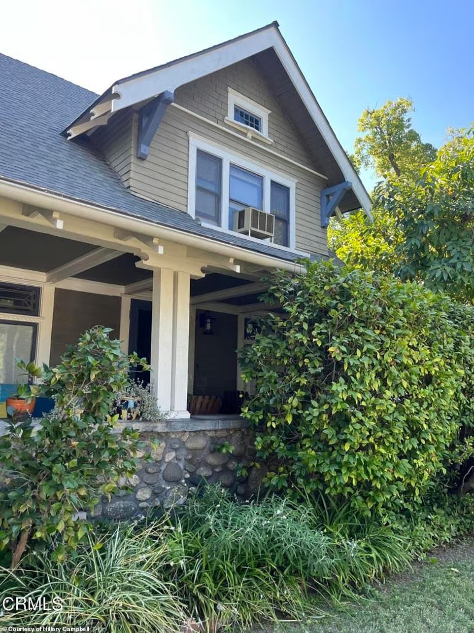 The house can be seen in the background of a scene where Curtis sits on a front yard wall while holding a pumpkin in her lap.