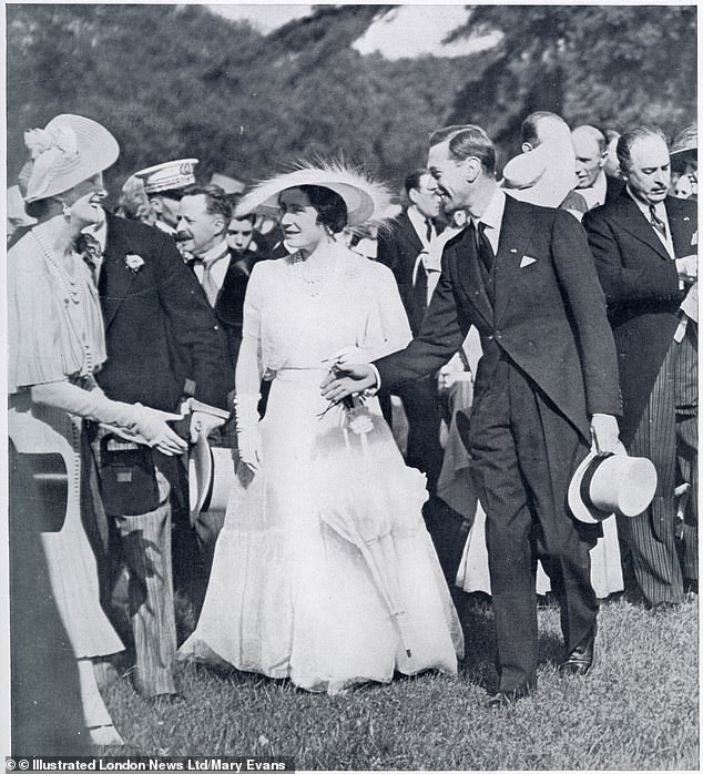 The queen carried a parasol of transparent lace and tulle and opened it for protection from the sun.  'In one fell swoop she brought the art of the parasol makers from Paris and London back to life'