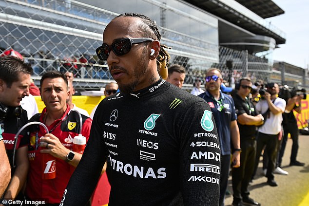 Lewis Hamilton will attempt to take his first victory of the season at the Singapore Grand Prix