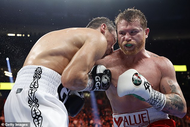 Alvarez (right) will face Jermell Charlo on September 30 after beating John Ryder in May