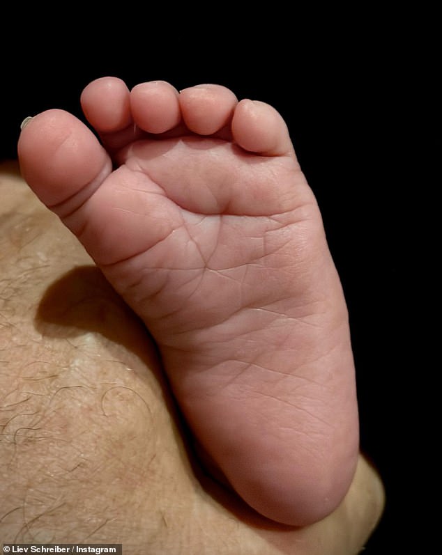 Baby news: Schreiber also shared a photo of his daughter's foot when she announced her birth, which was actually on August 27