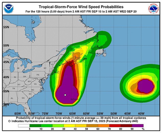 1694782363 481 Hurricane Lee will hit US East Coast TODAY Maine braces