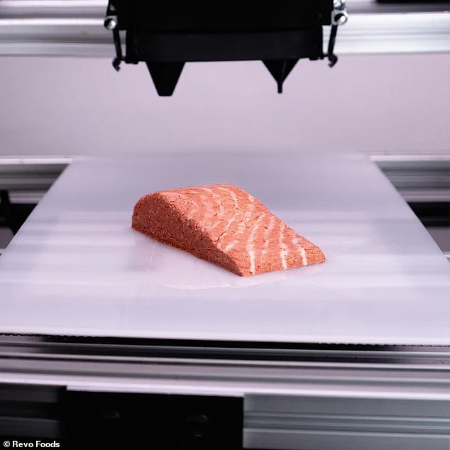 According to Revo Foods, 3D printing uses between 77 and 86 percent less carbon dioxide and 95 percent less fresh water than all the conventional steps needed to capture wild salmon, from ship to tray.  The company also hopes to reduce global overfishing