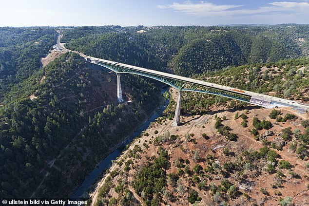 The bridge is the fourth tallest of its kind in the United States